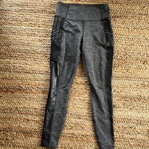 😎ATHLETA small woman’s legging😎